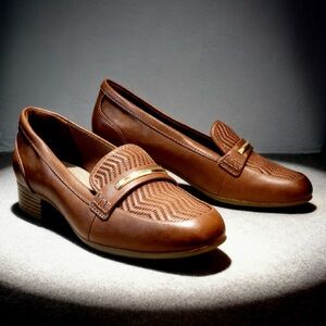 New Clarks Collection ‘Juliet Aster’ Loafer Flats